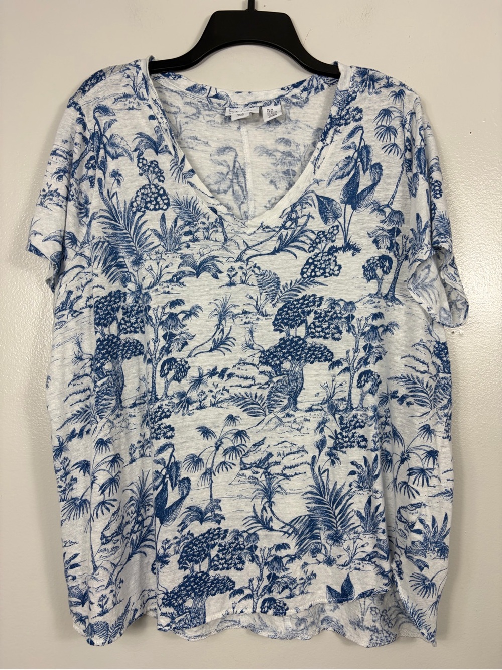 Nicole Miller Linen Blue Toile V-Neck Women’s Top 2X